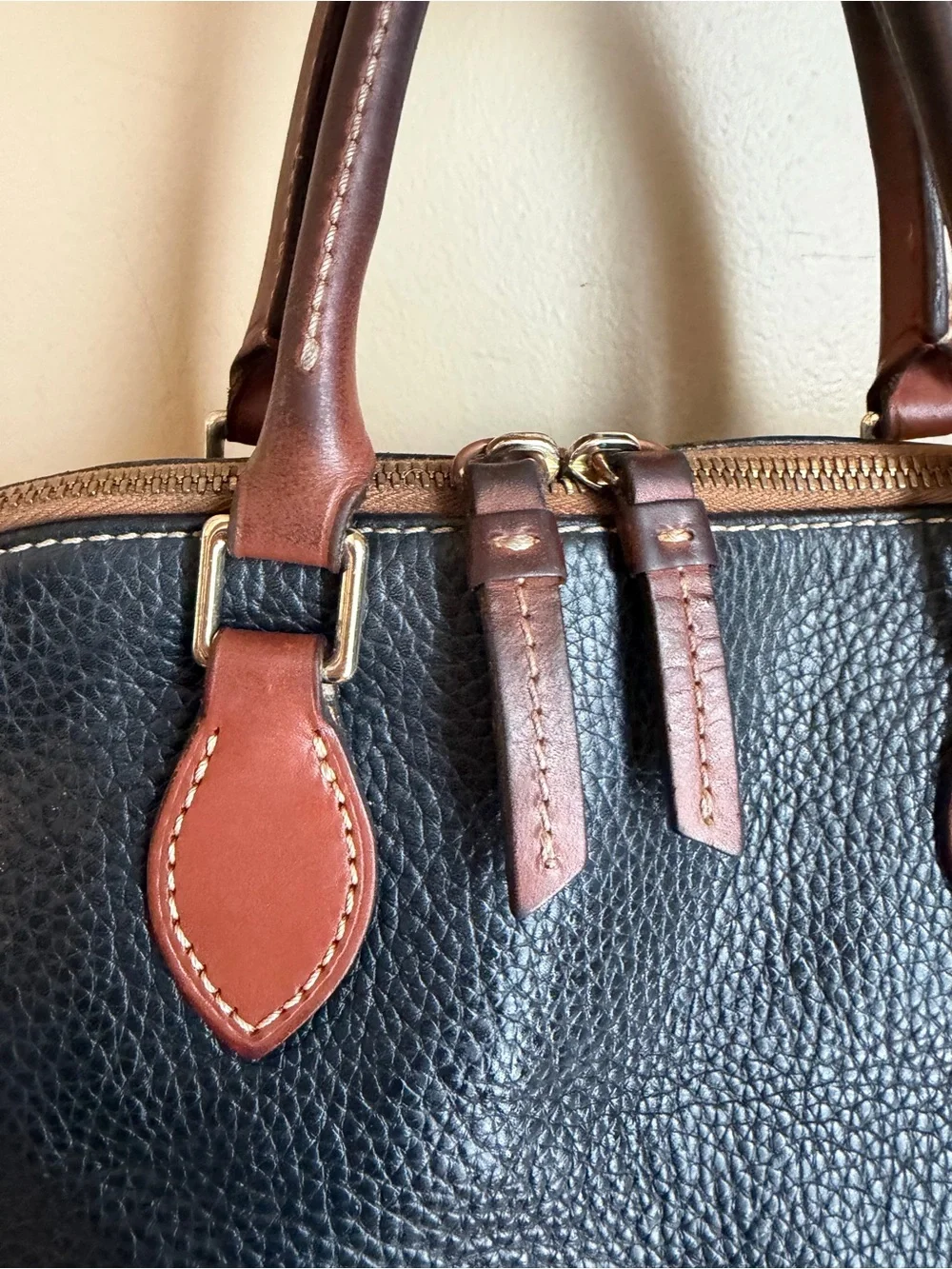 Dooney & Bourke Zip Zip Satchel Black Pebble Grain Leather Satchel Purse Handbag